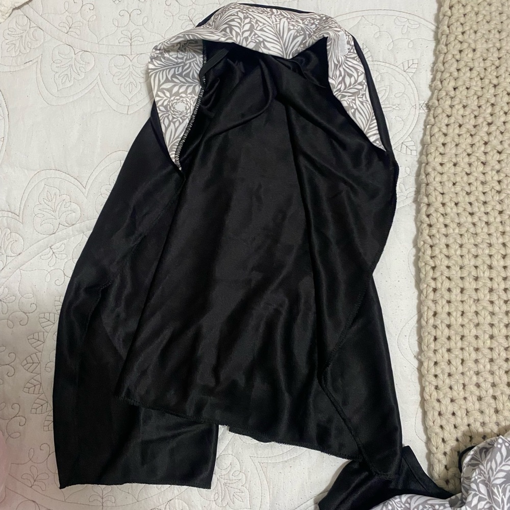 Nun Costume - image 2